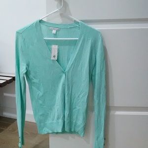 NWT NY and Co Light green cardigan